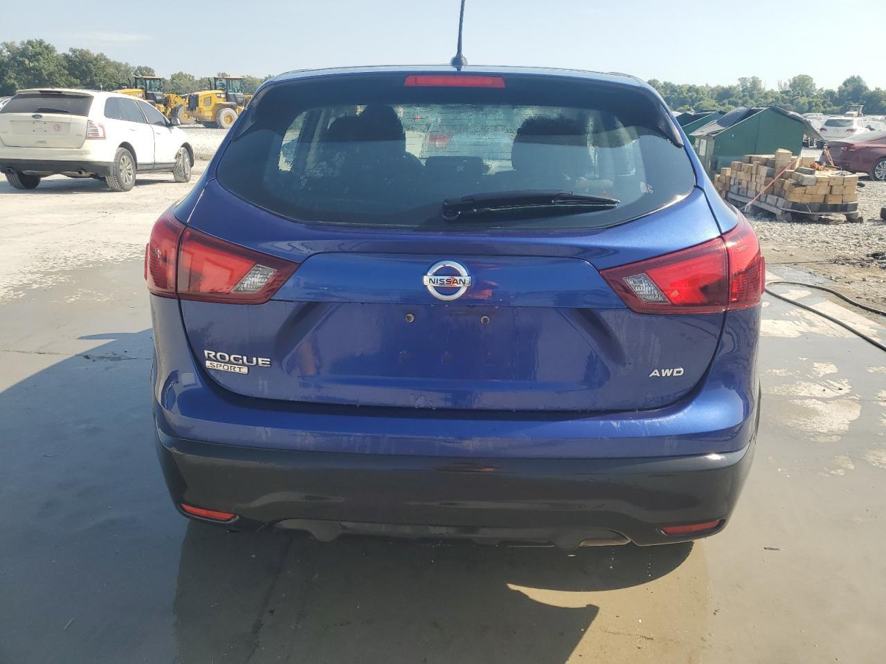 2018 Nissan Rogue Sport S - Фото 6