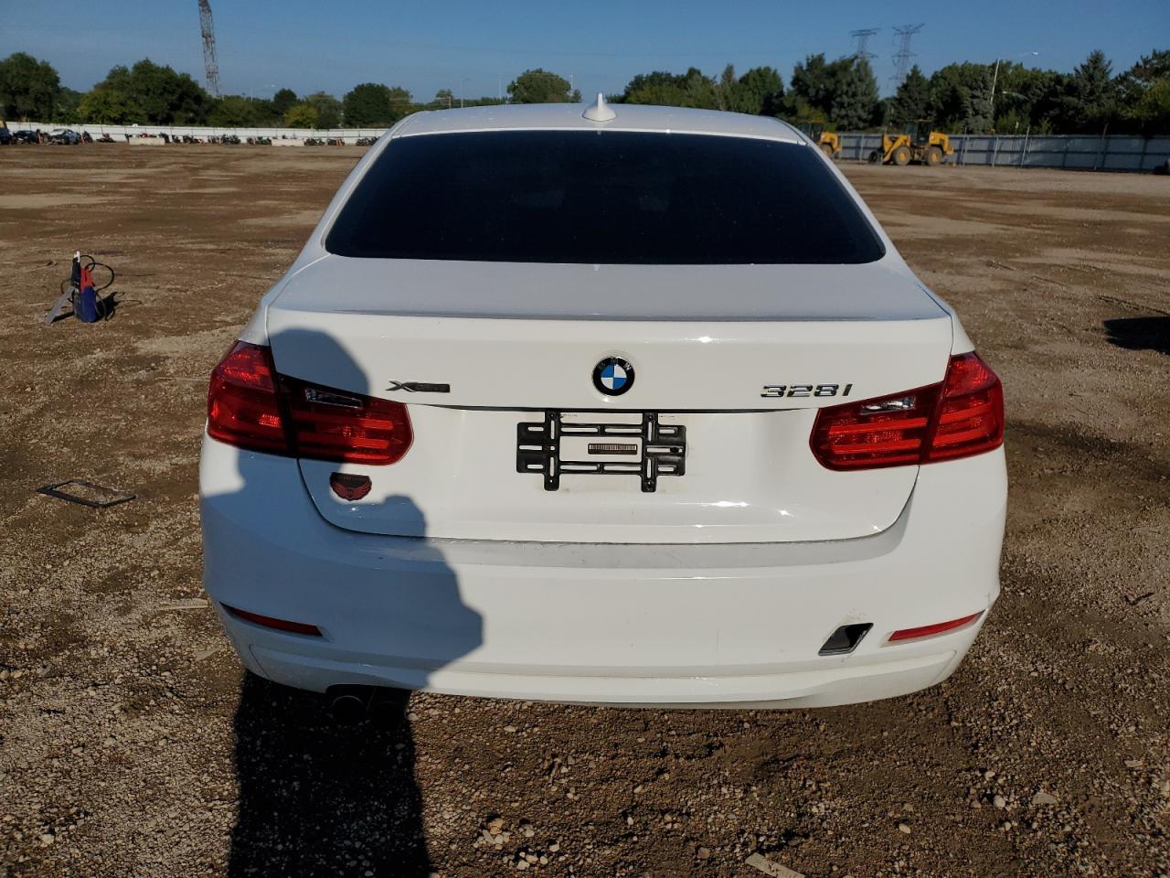 2014 BMW 328 Xi - Фото 6