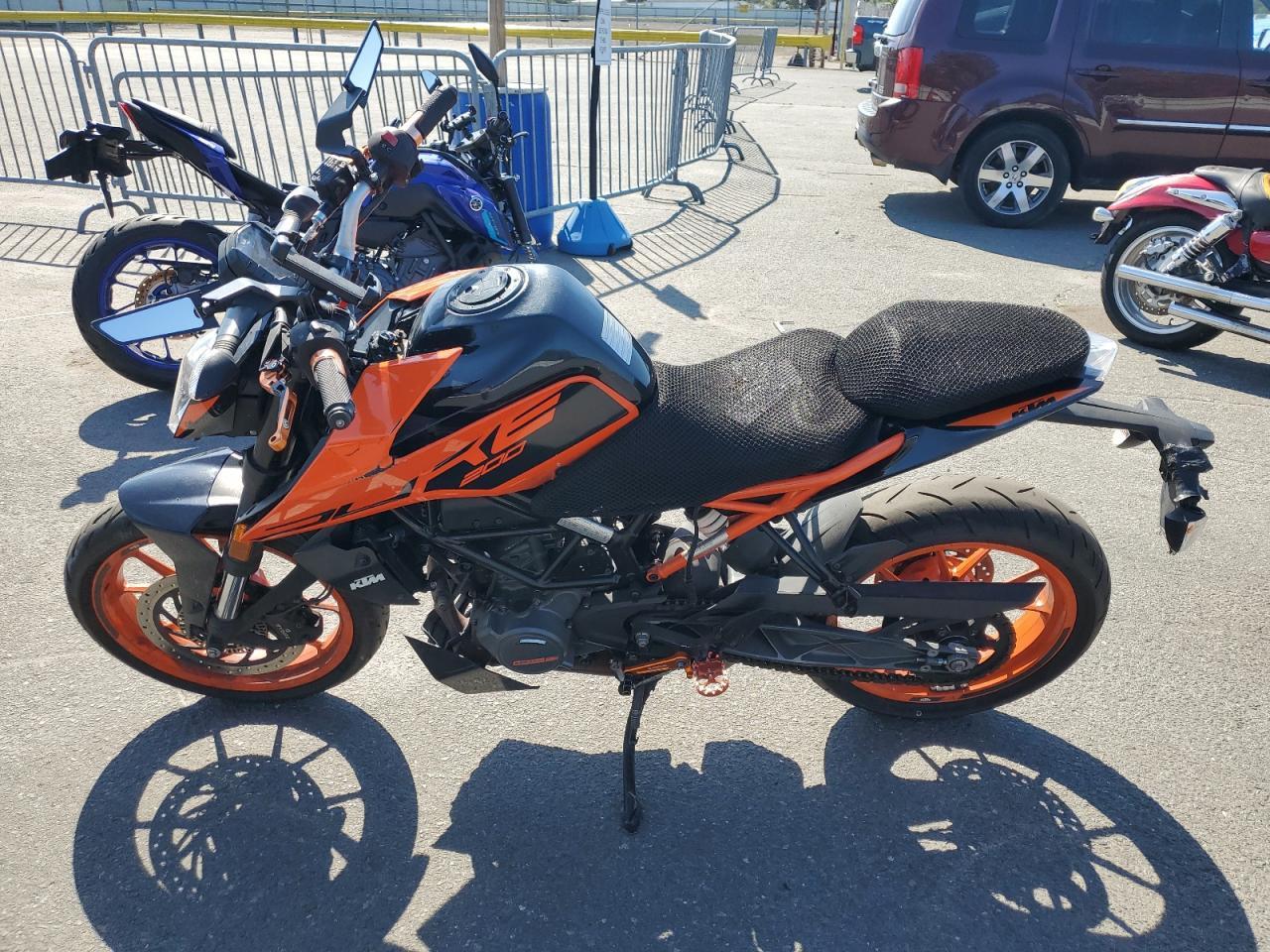 2021 Ktm 200 Duke - Фото 3