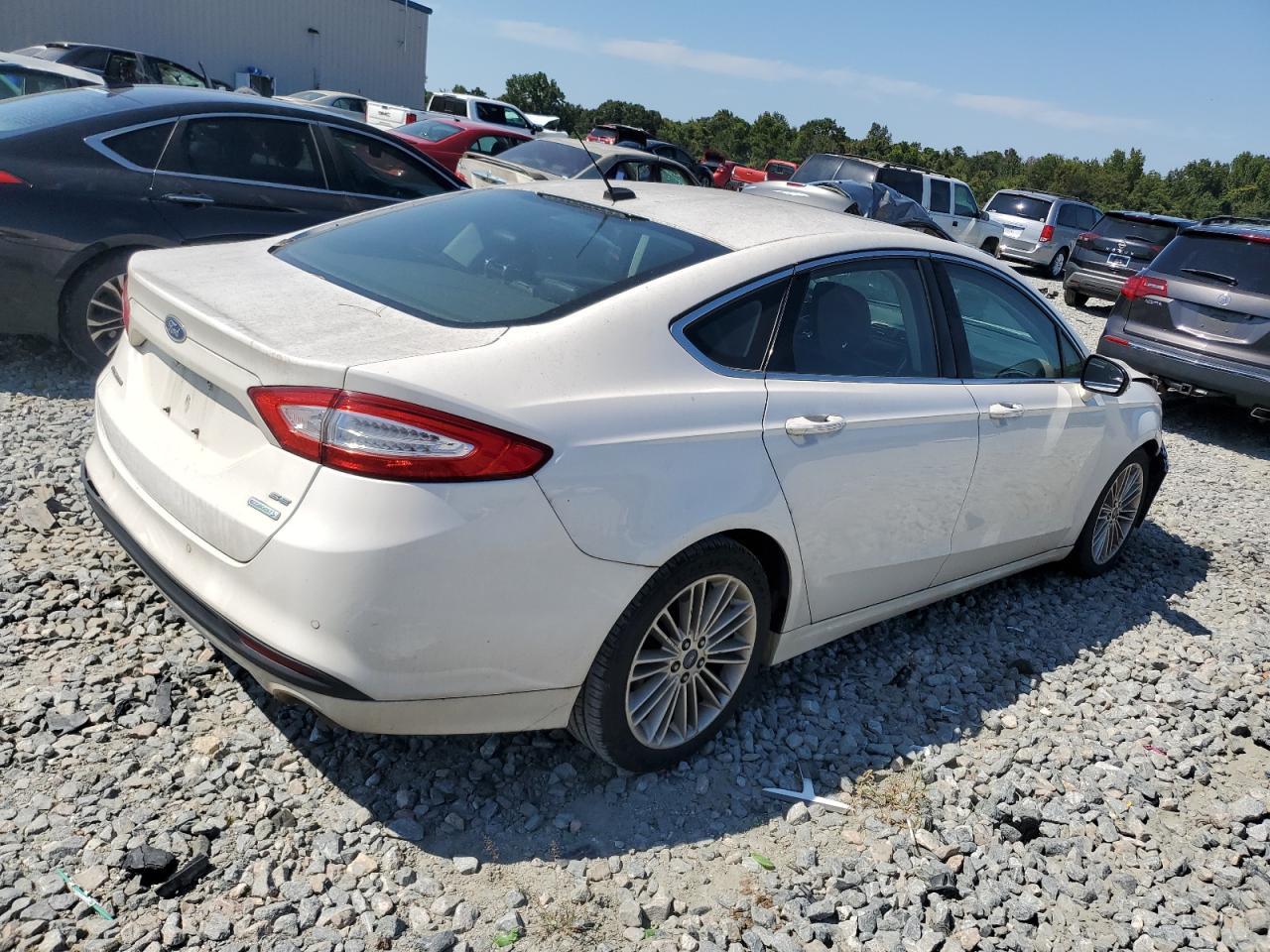 2013 Ford Fusion Se - Image 3