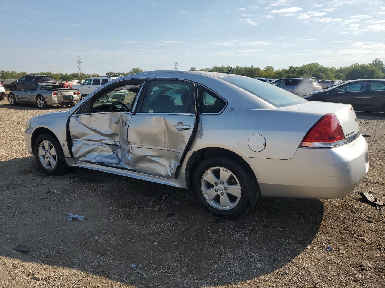 2009 Chevrolet Impala 1Lt - Image 2