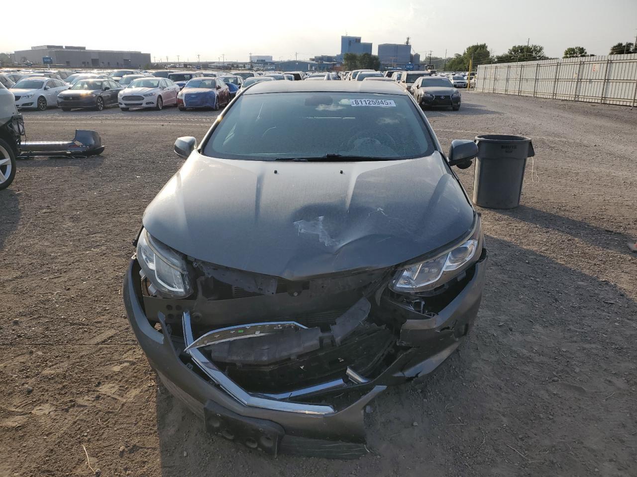 2017 Chevrolet Volt Lt - Image 5