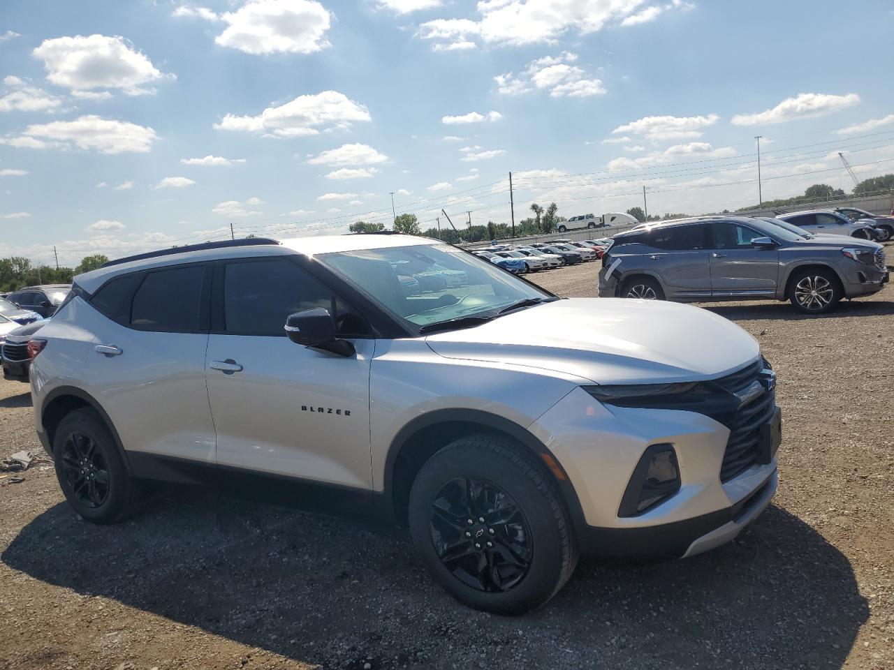 2022 Chevrolet Blazer 2Lt - Фото 4