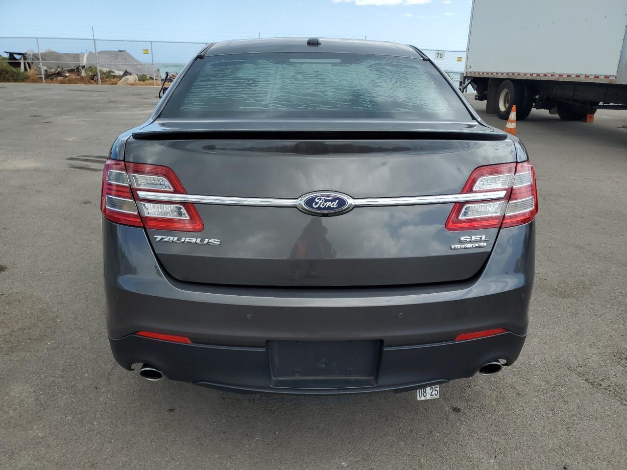 2017 Ford Taurus Sel - Фото 6