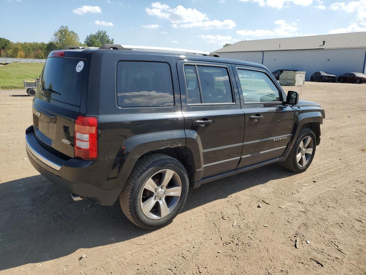 2017 Jeep Patriot Latitude - Фото 3