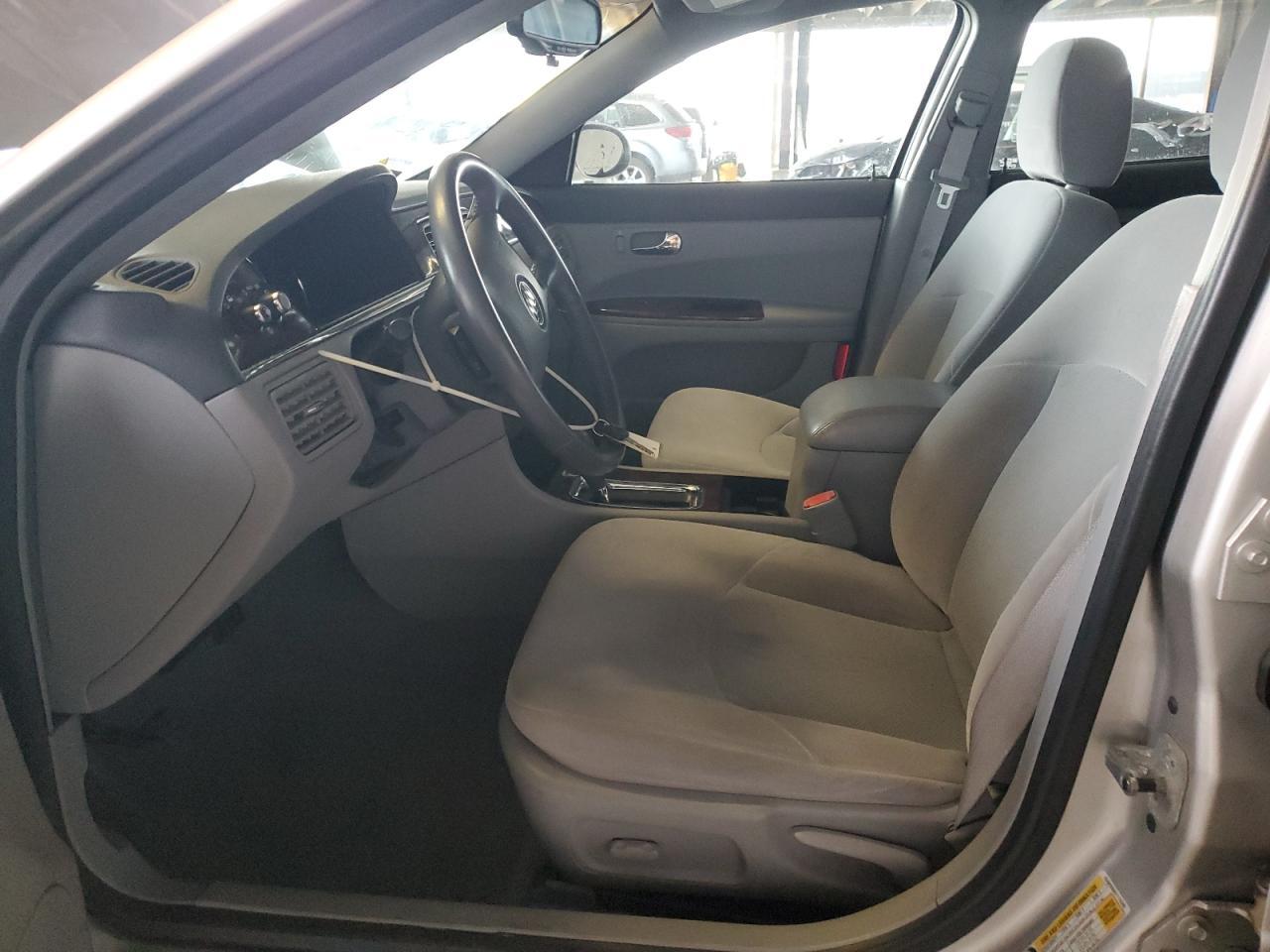 2007 Buick Lacrosse Cx - Image 7