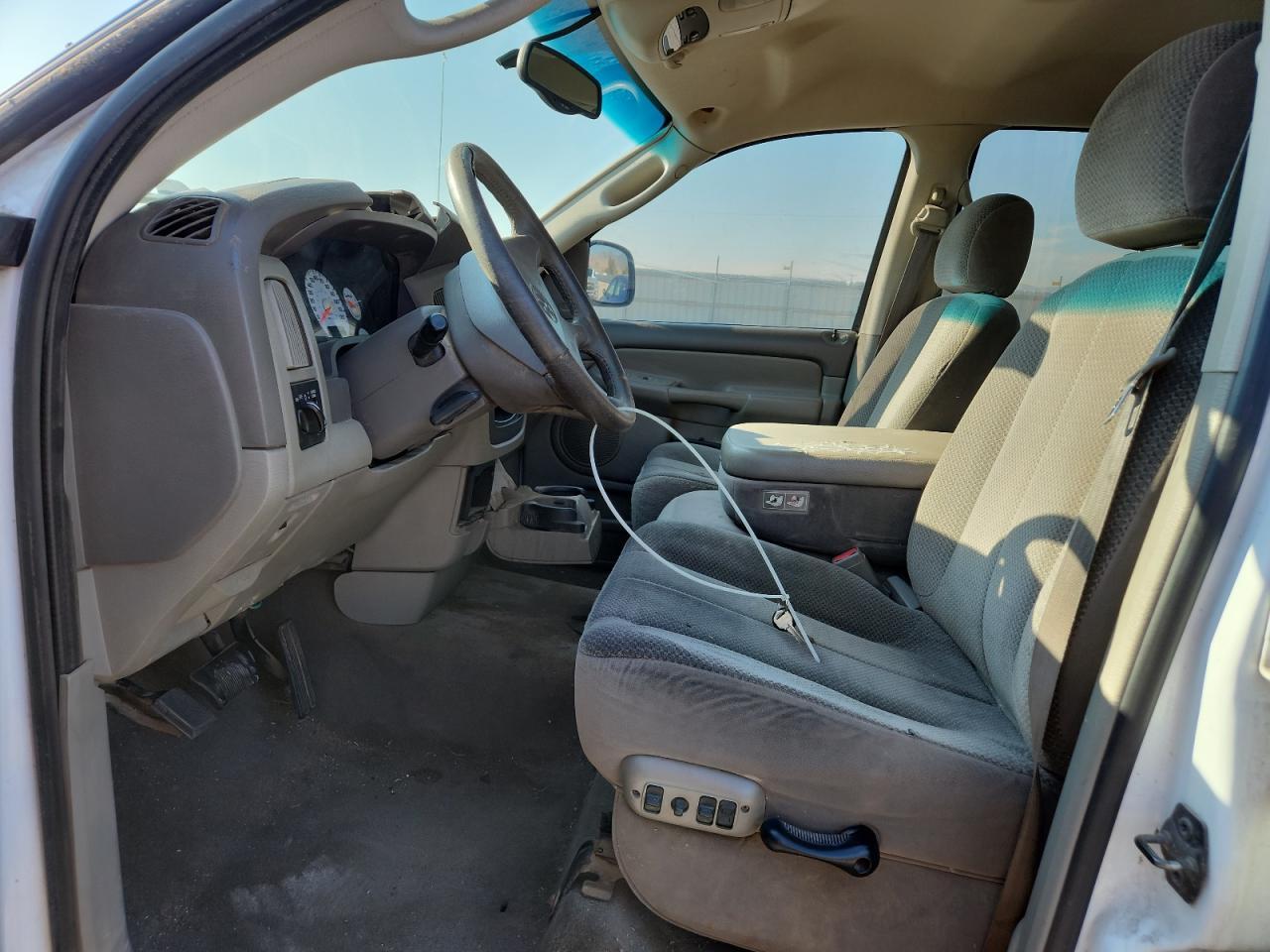 2002 Dodge Ram 1500 - Фото 7