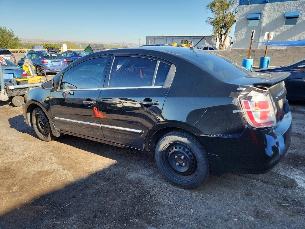 2012 Nissan Sentra 2.0 - Фото 2