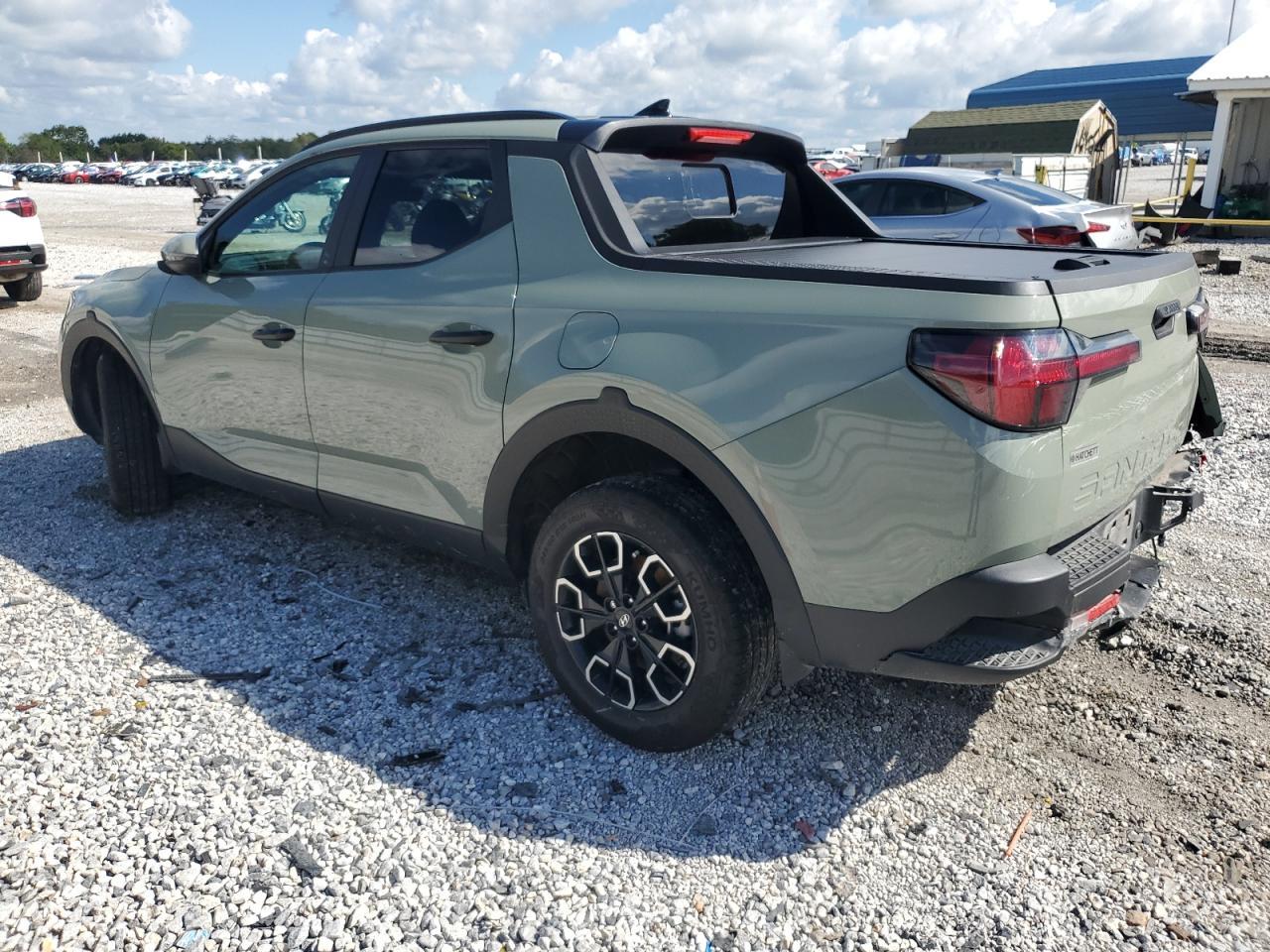 2024 Hyundai Santa Cruz Sel - Image 2