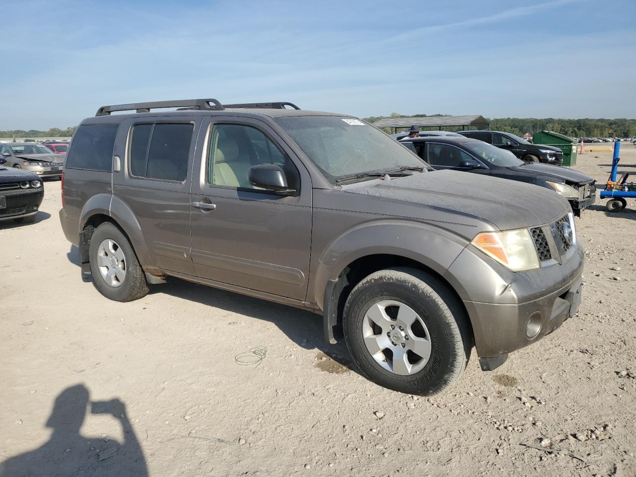 2006 Nissan Pathfinder Le - Image 4