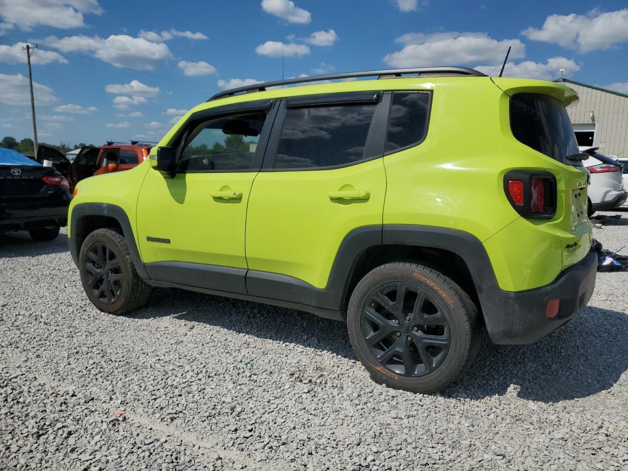 2018 Jeep Renegade Latitude - Фото 2