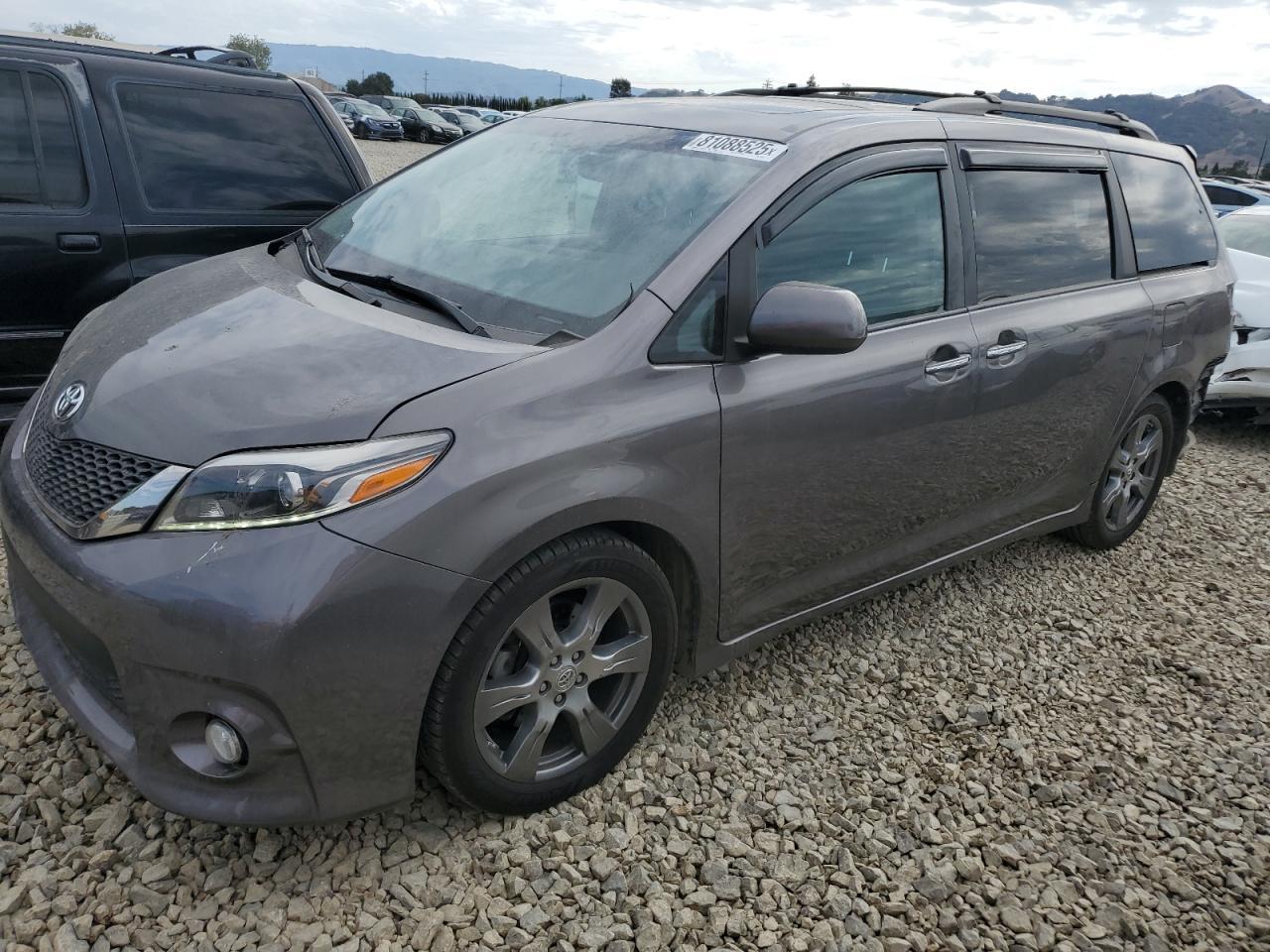 2017 Toyota Sienna Se
