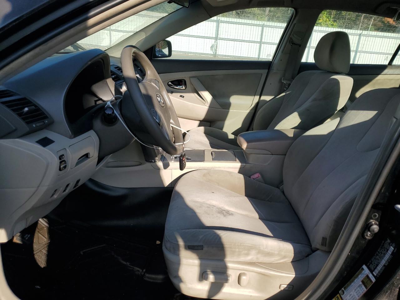 2011 Toyota Camry Hybrid - Фото 7