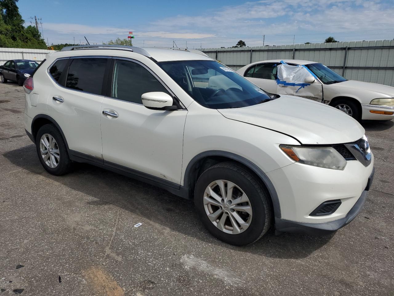 2015 Nissan Rogue S - Фото 4