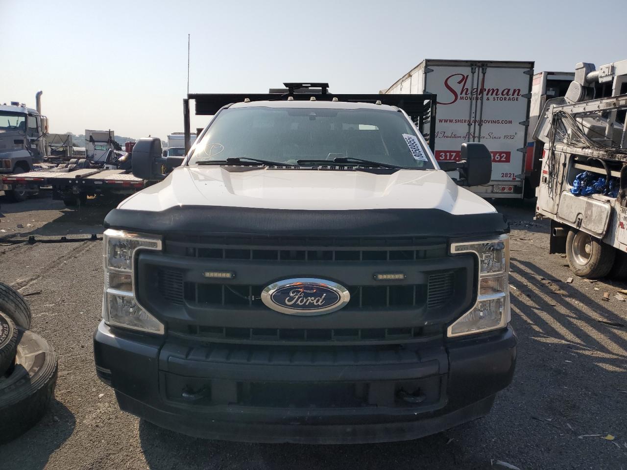 2020 Ford F350 Super - Delivery Truck - Фото 5