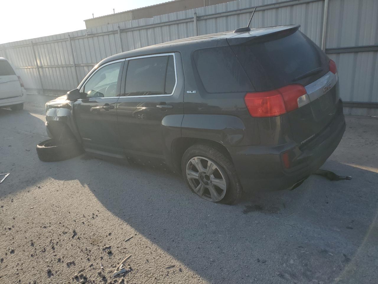 2017 GMC Terrain Sle - Фото 2