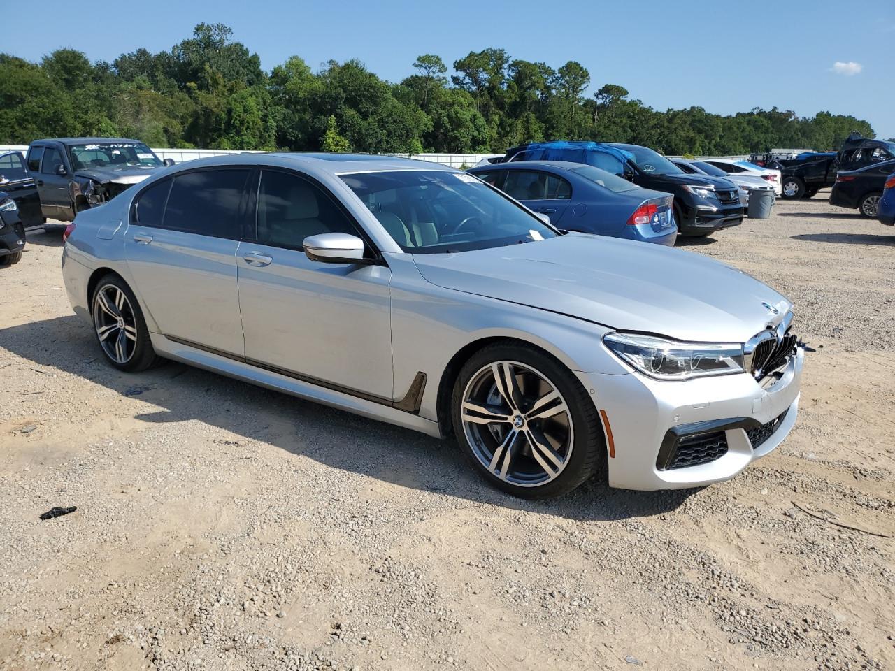 2018 BMW 750 I - Image 4