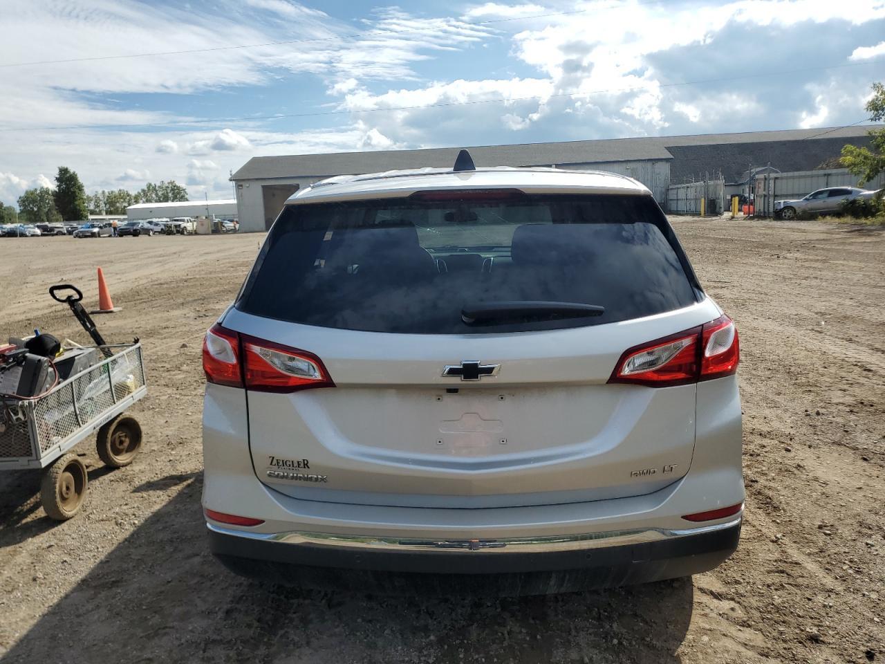 2020 Chevrolet Equinox Lt - Image 6