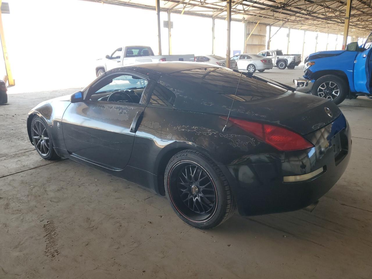 2003 Nissan 350Z Coupe - Image 2