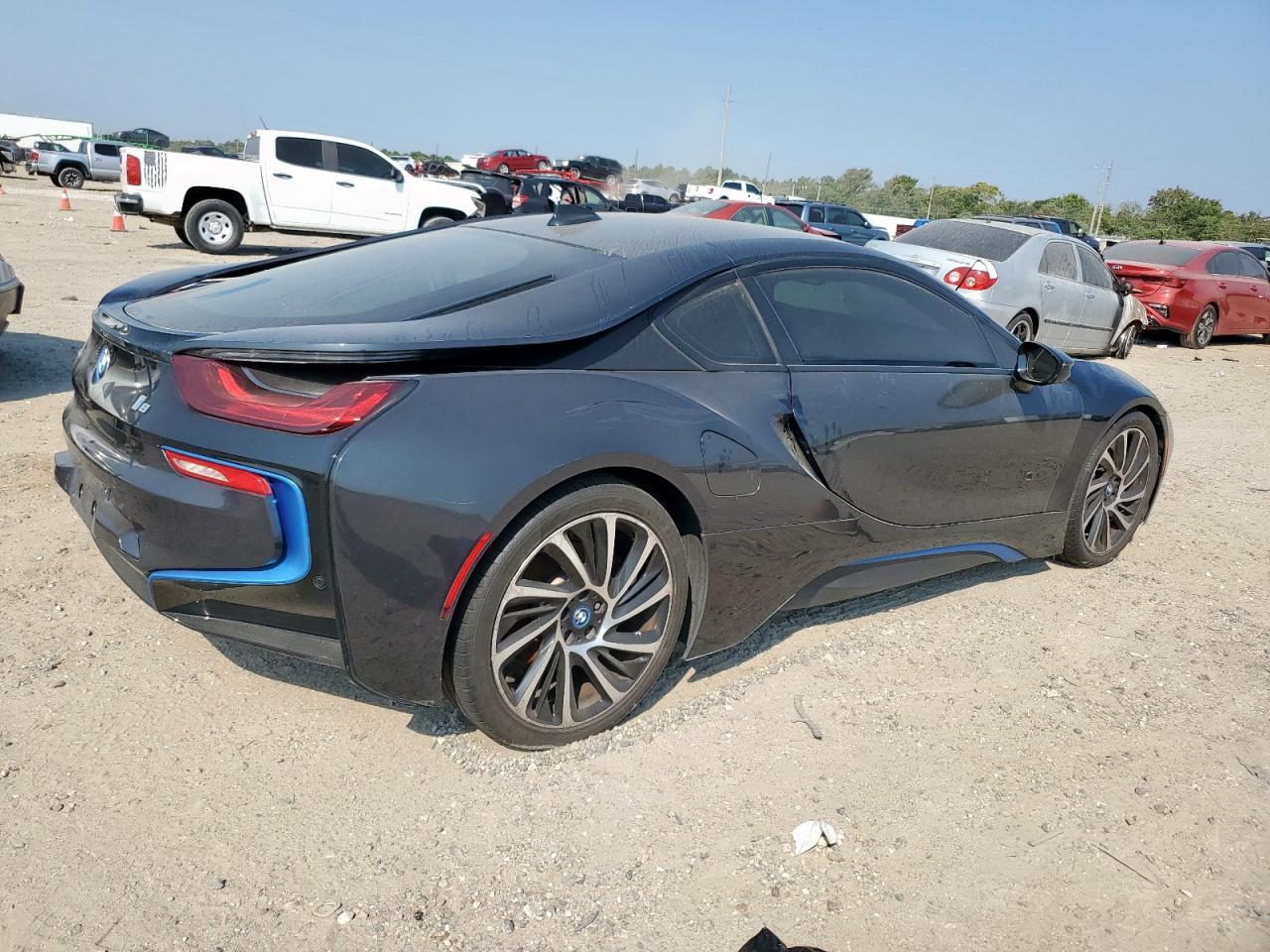 2015 BMW I8 - Image 3