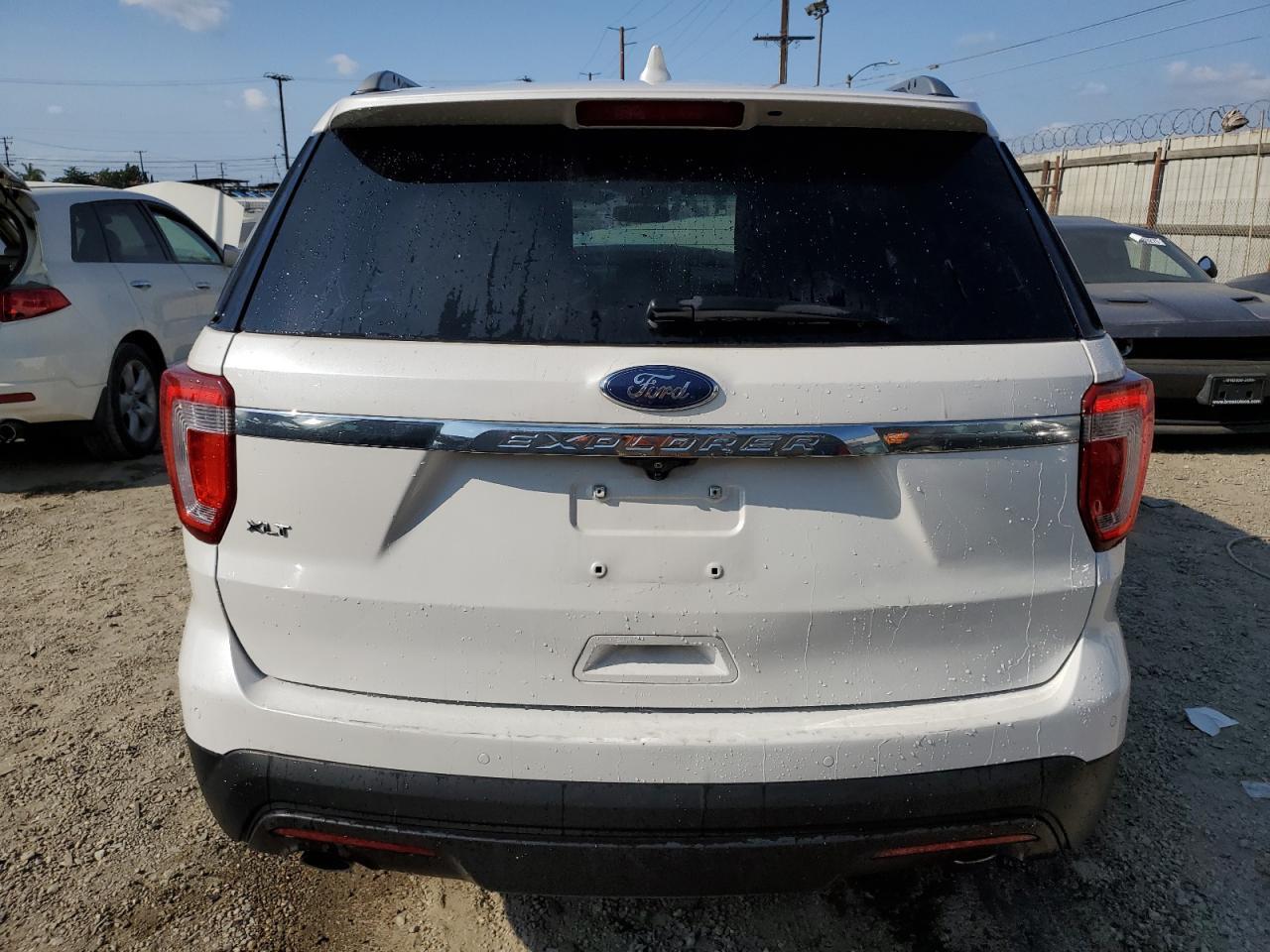 2016 Ford Explorer Xlt - Фото 6