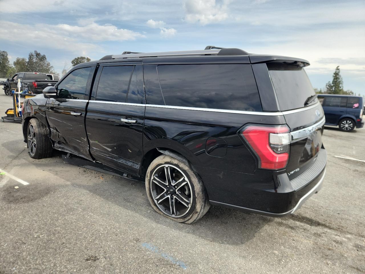 2021 Ford Expedition Max Limited - Фото 2