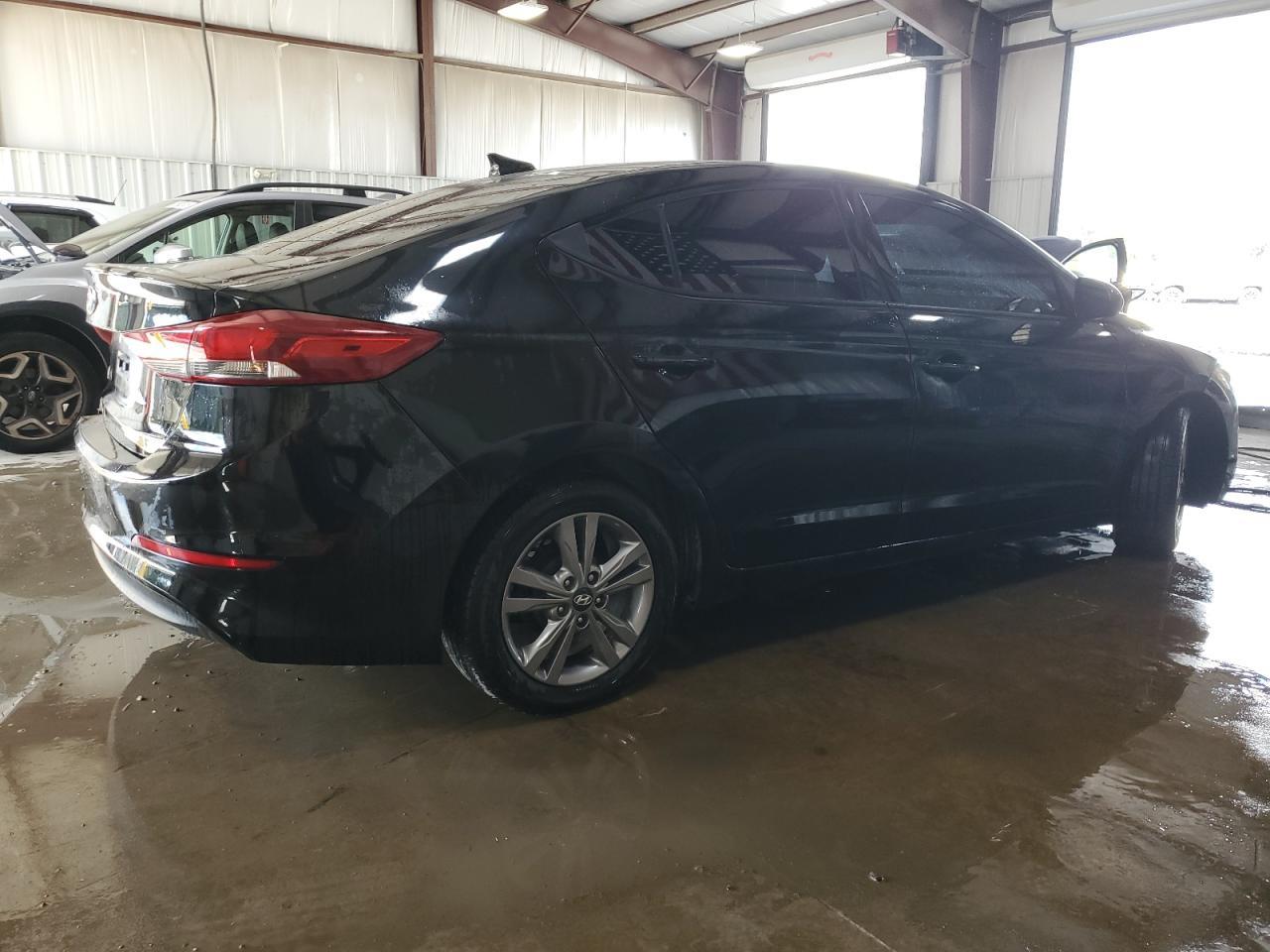 2017 Hyundai Elantra Se - Image 3