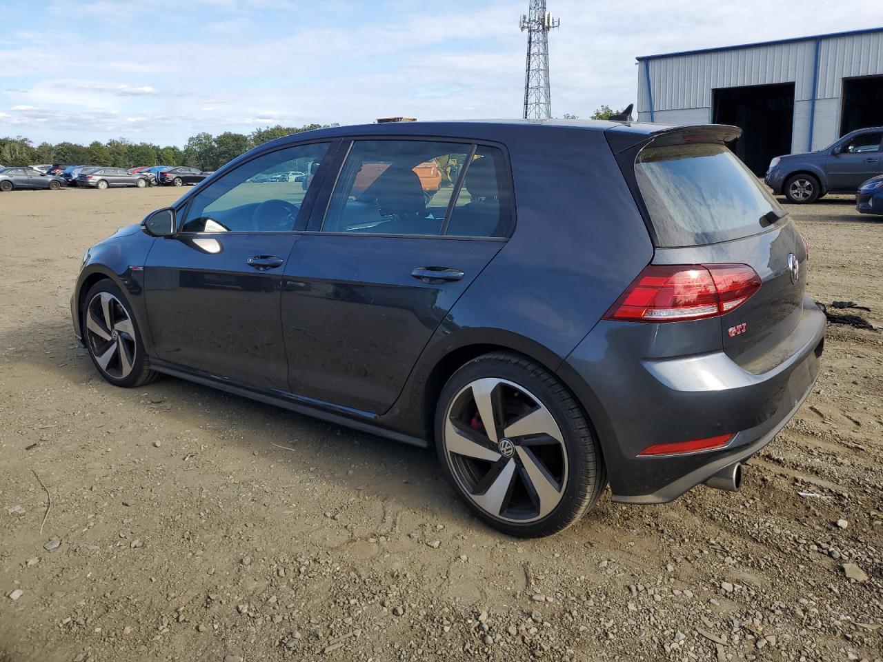 2021 Volkswagen Gti S - Фото 2
