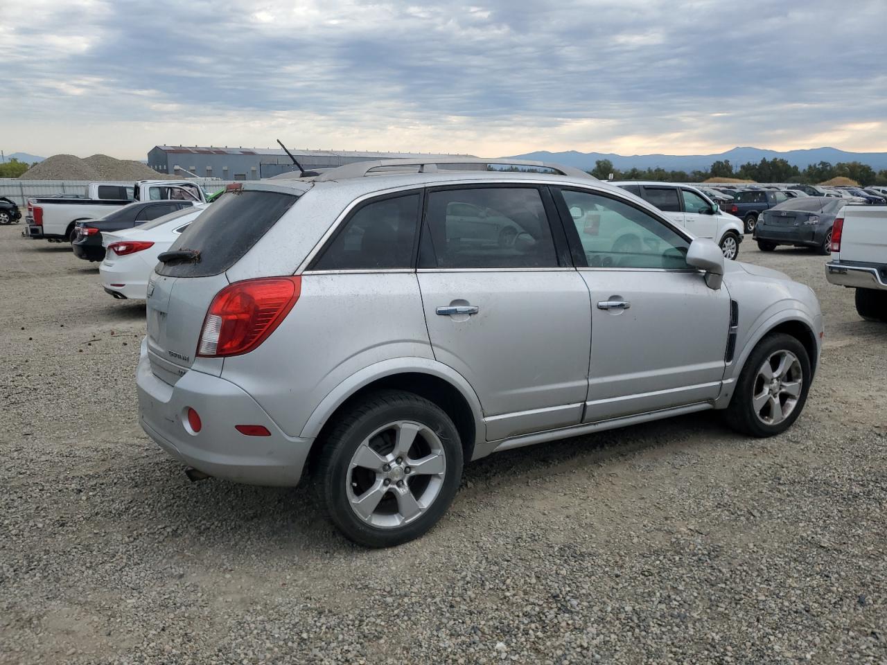 2014 Chevrolet Captiva Ltz - Image 3