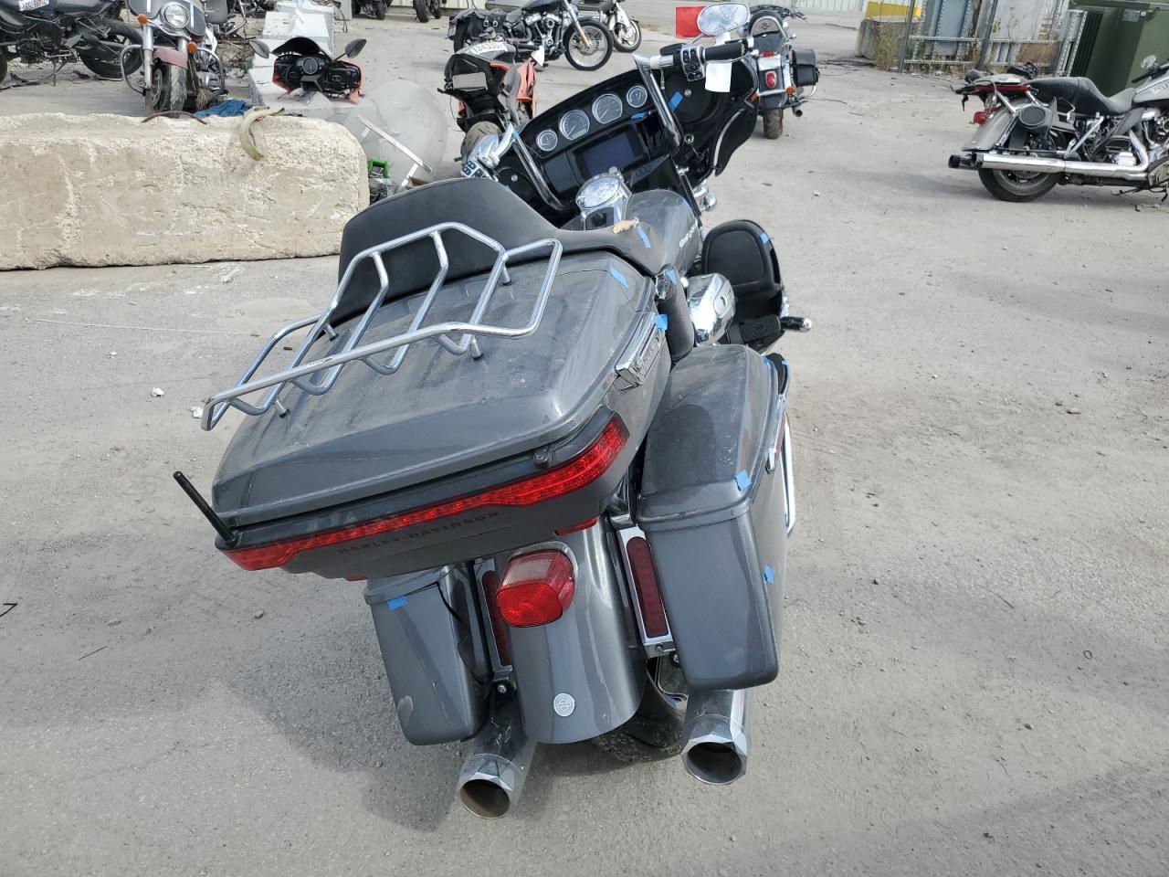 2022 Harley-Davidson Flhtk - Фото 4