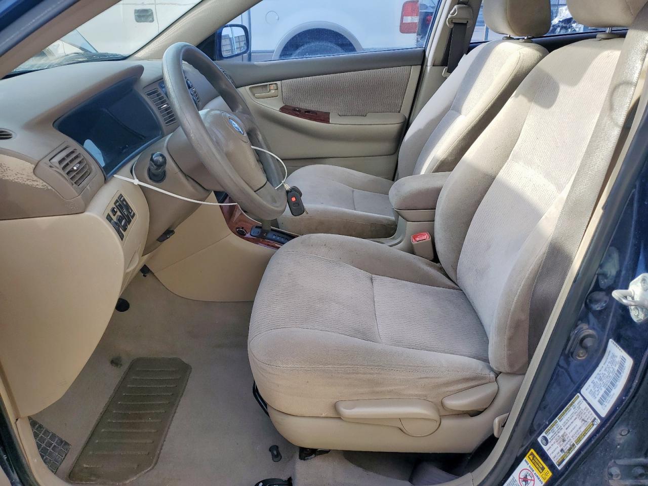 2005 Toyota Corolla Ce - Image 7