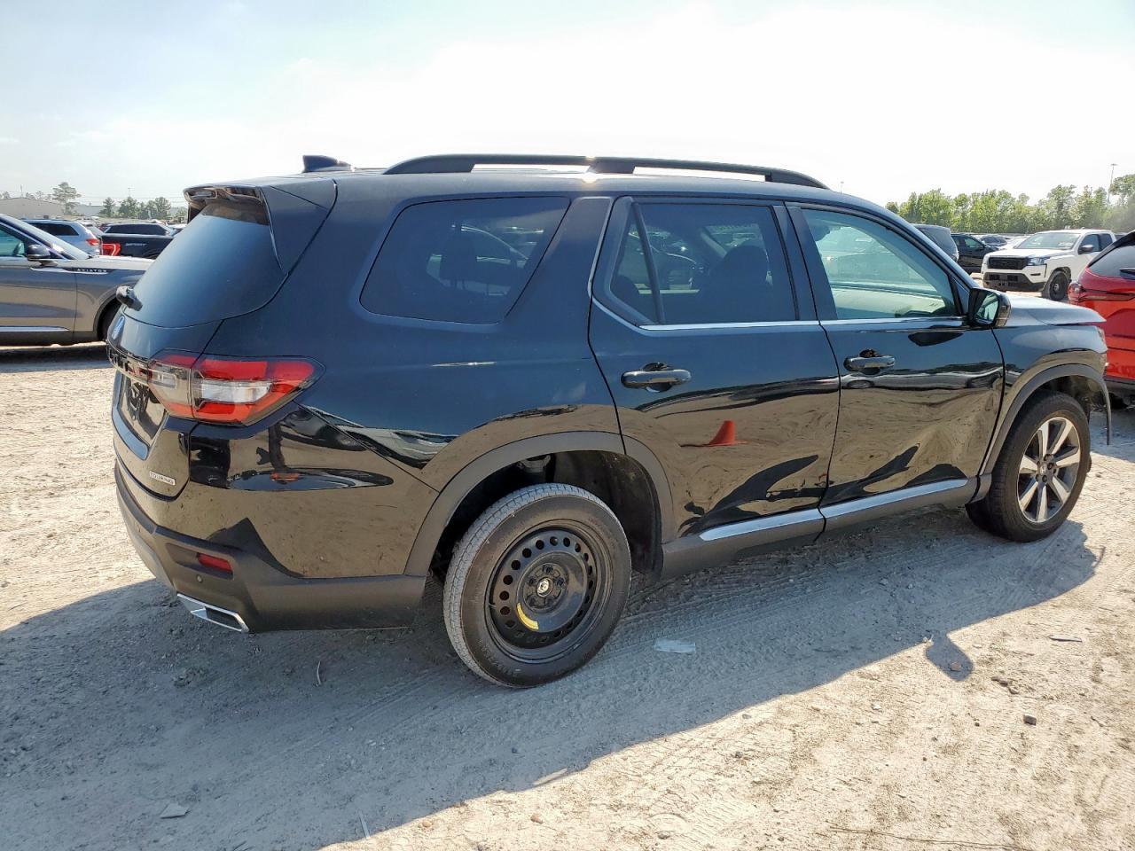 2024 Honda Pilot Touring - Фото 3