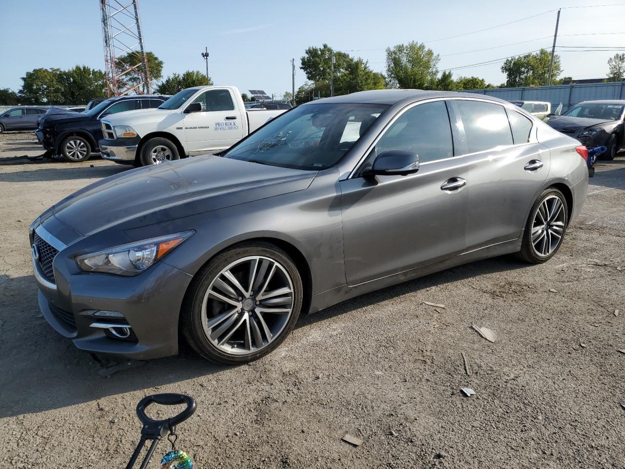 2016 Infiniti Q50 Hybrid