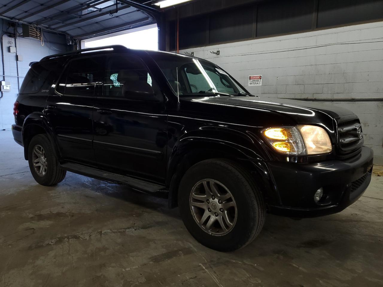 2004 Toyota Sequoia Limited - Image 4