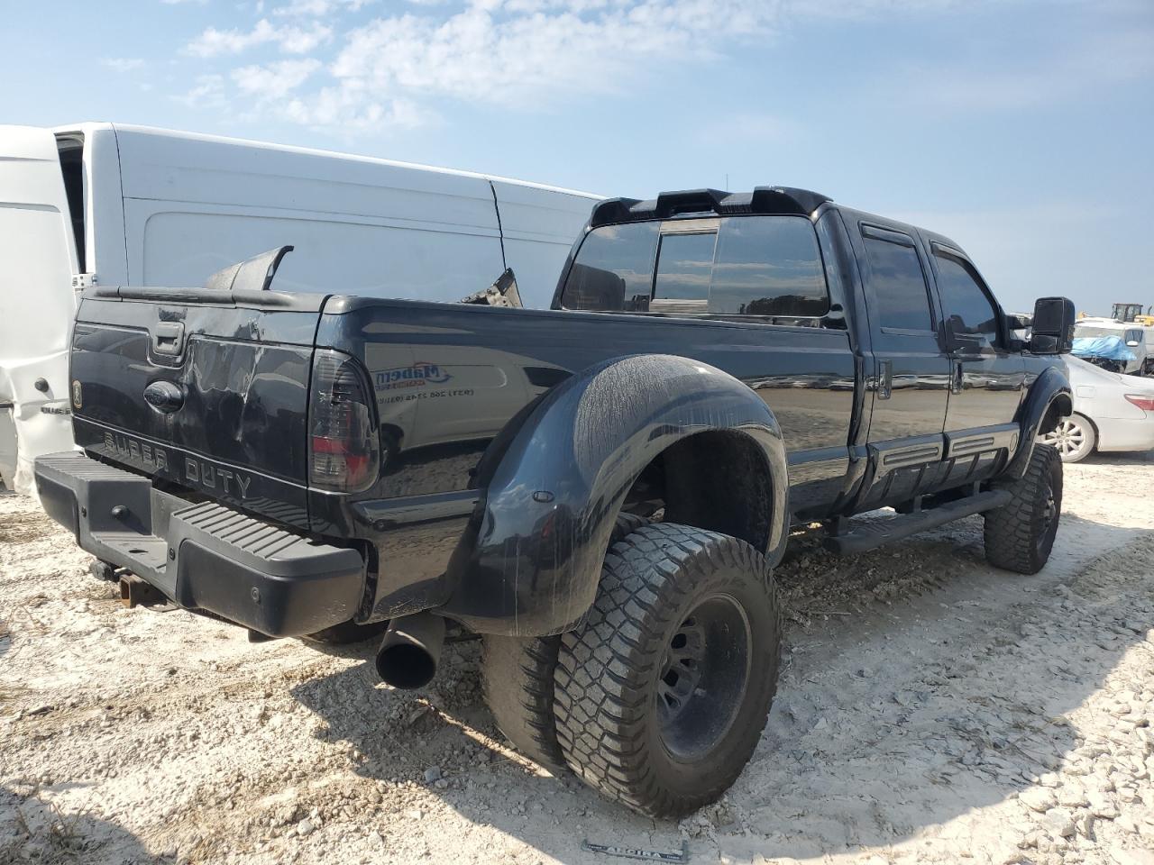 2016 Ford F350 Super Duty - Фото 3
