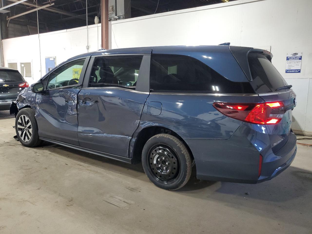 2025 Honda Odyssey Exl - Image 2