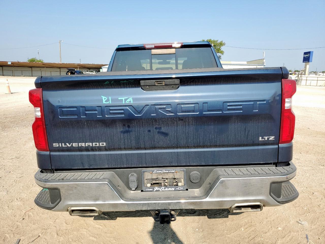 2020 Chevrolet Silverado K1500 Ltz - Фото 6