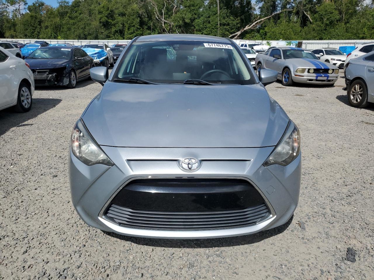 2018 Toyota Yaris Ia - Фото 5