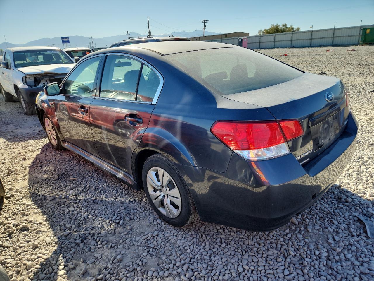 2012 Subaru Legacy 2.5I - Фото 2