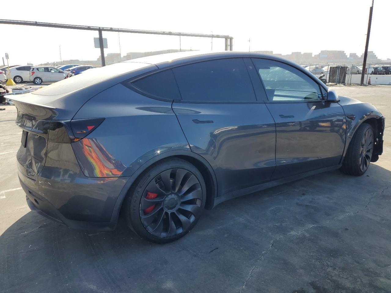 2020 Tesla Model Y - Фото 3