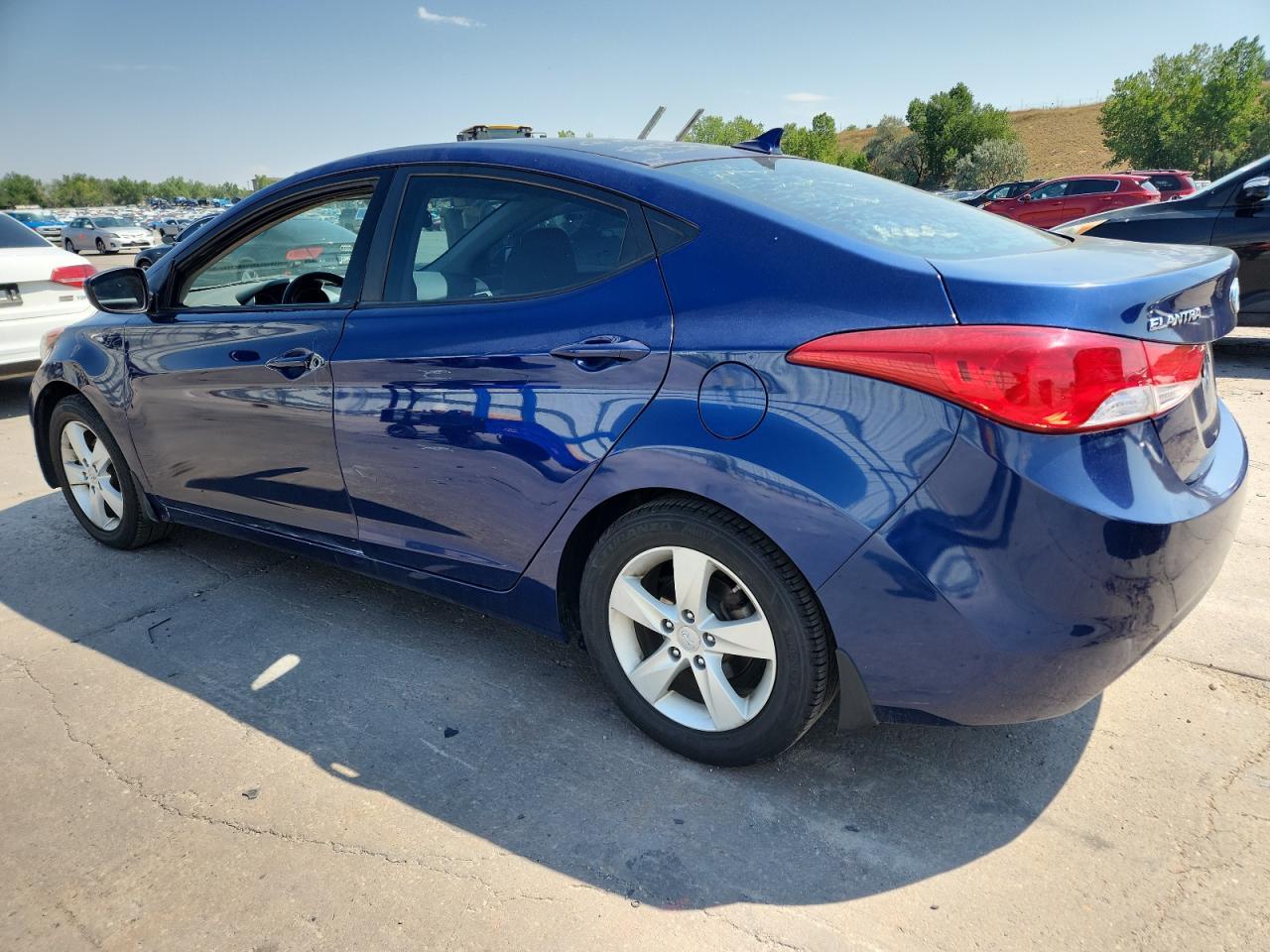 2013 Hyundai Elantra Gls - Фото 2
