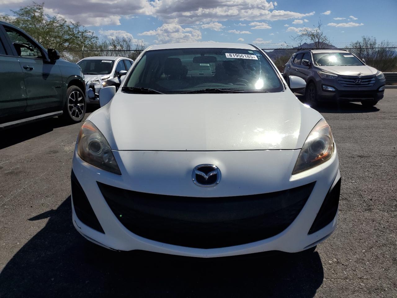 2011 Mazda 3 I - Image 5