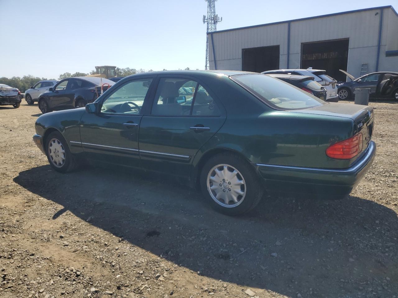 1997 Mercedes-Benz E 320 - Фото 2