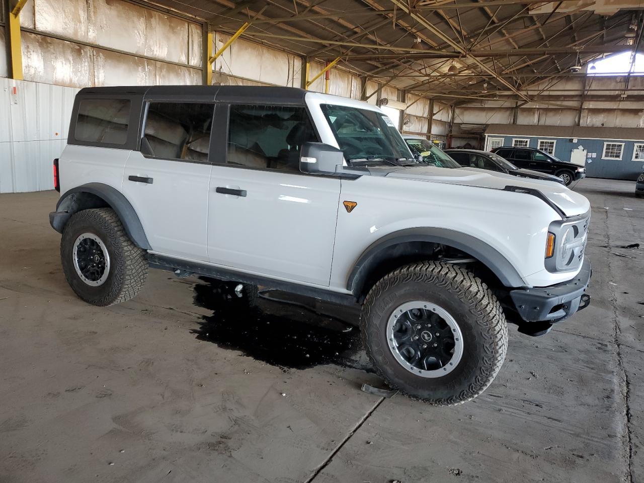 2024 Ford Bronco Badlands - Фото 4