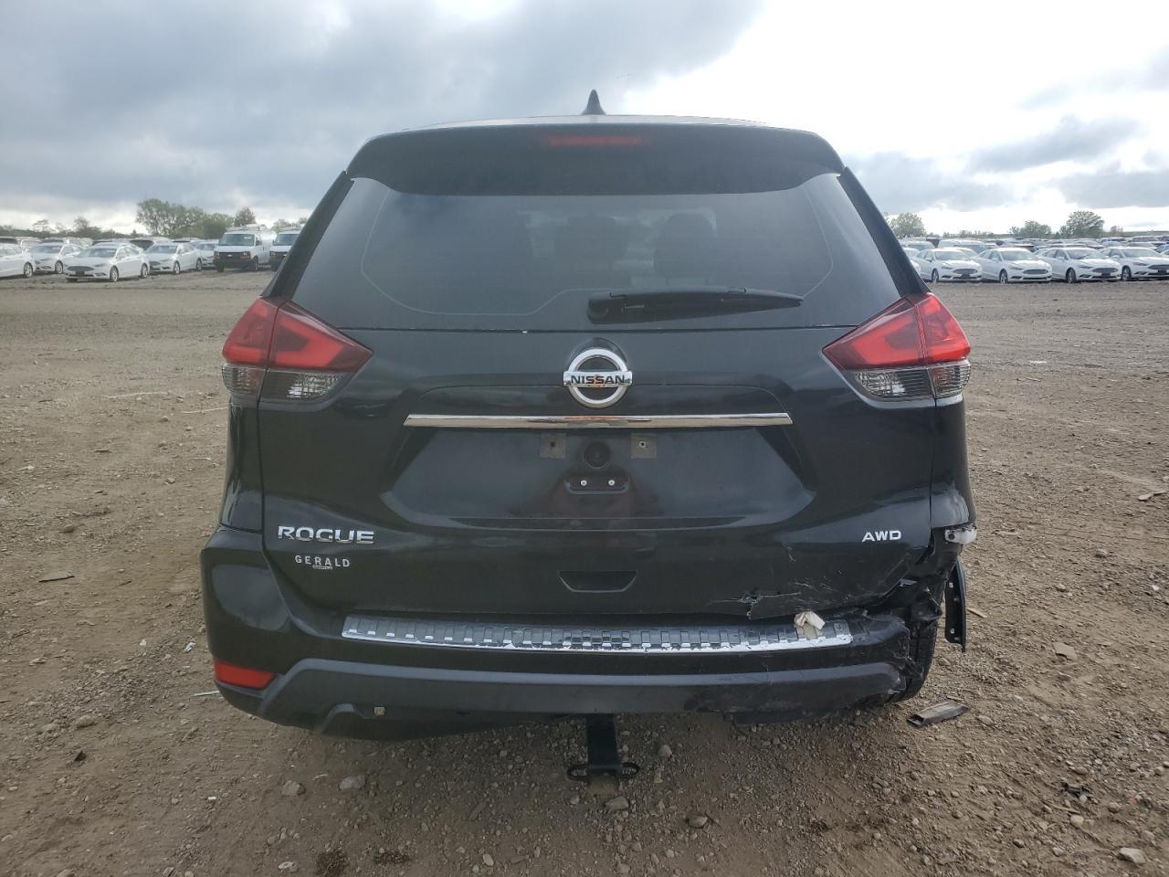 2018 Nissan Rogue S - Image 6