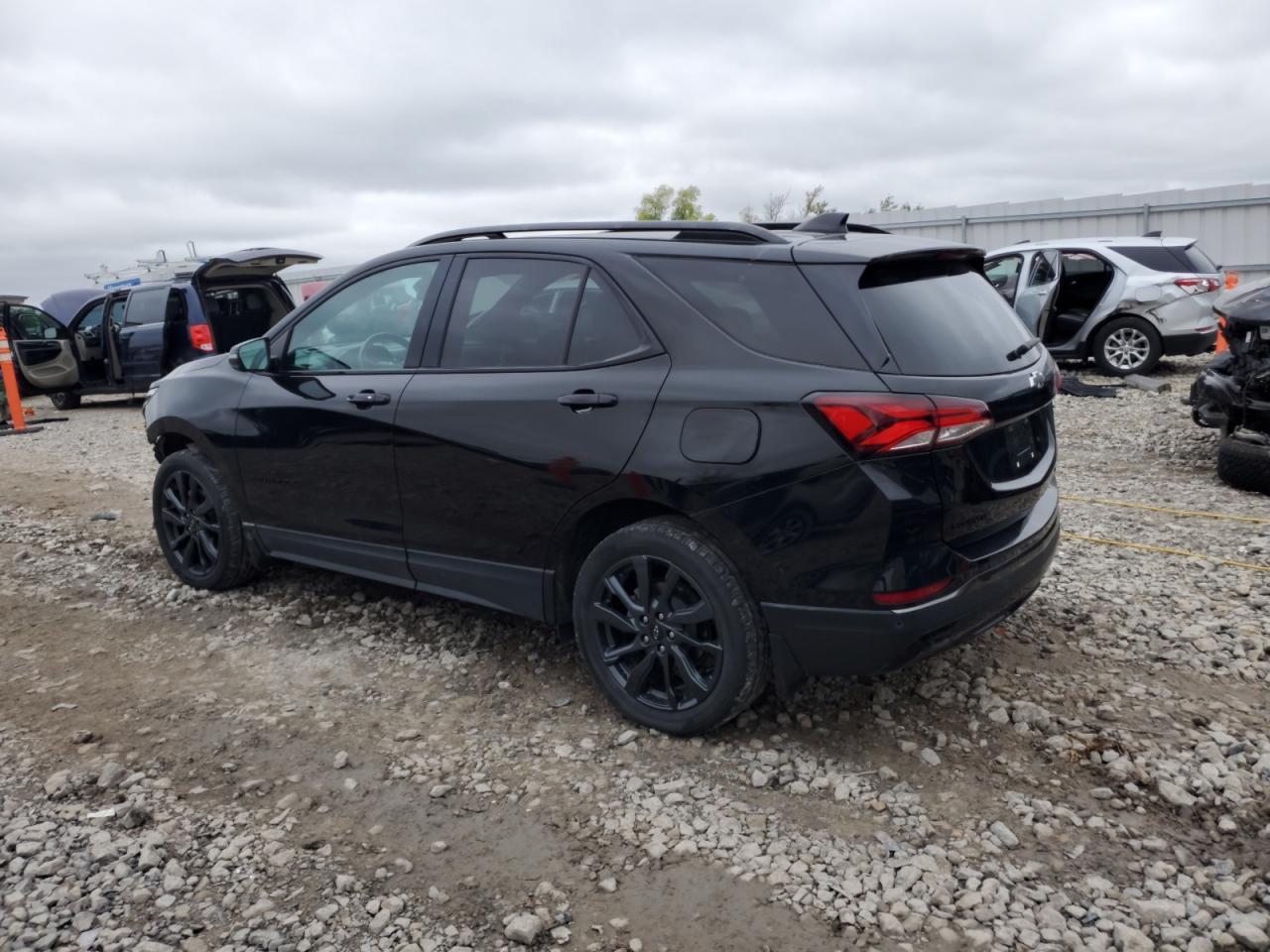 2022 Chevrolet Equinox Rs - Image 2