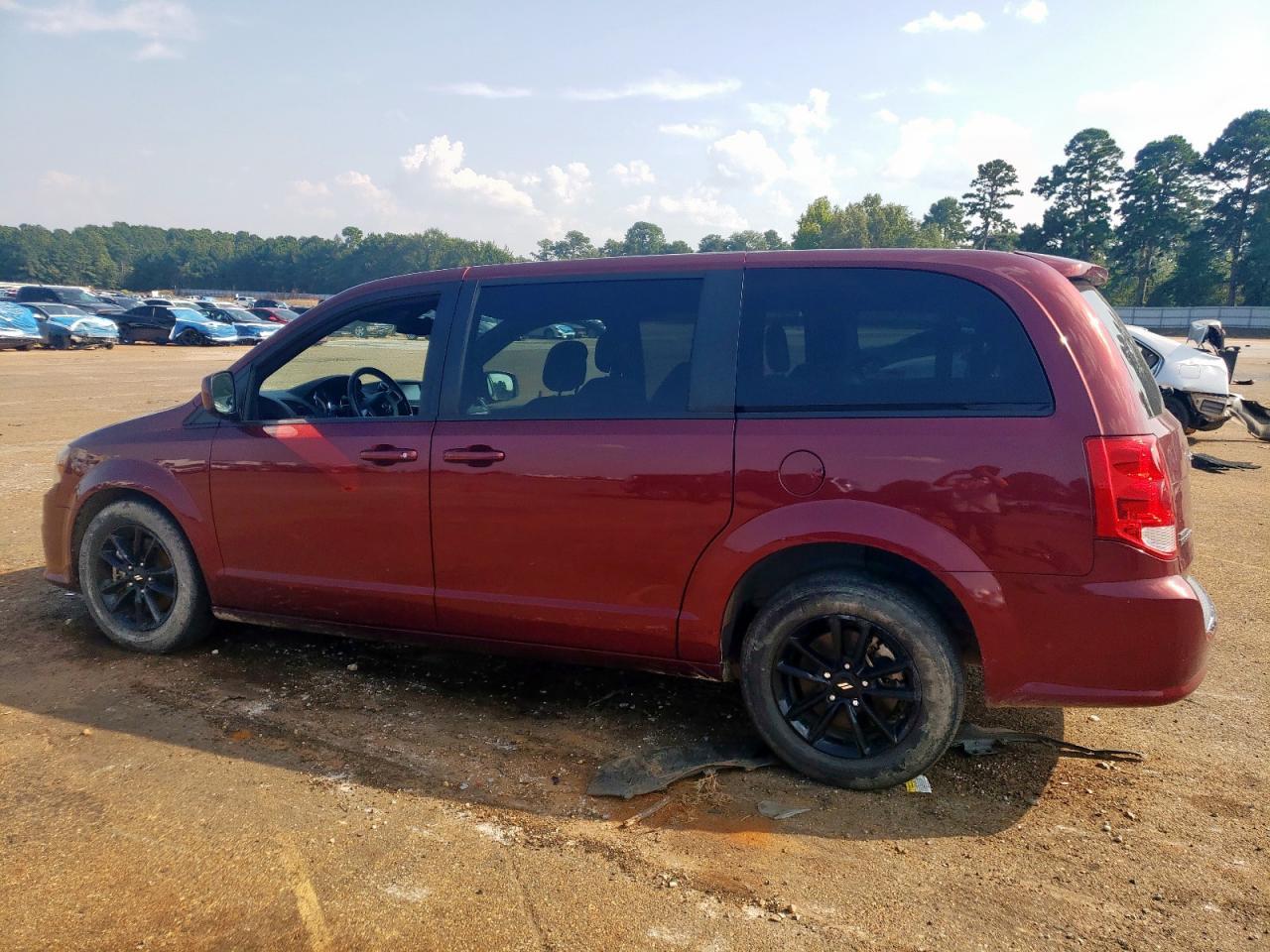 2019 Dodge Grand Caravan Gt - Фото 2