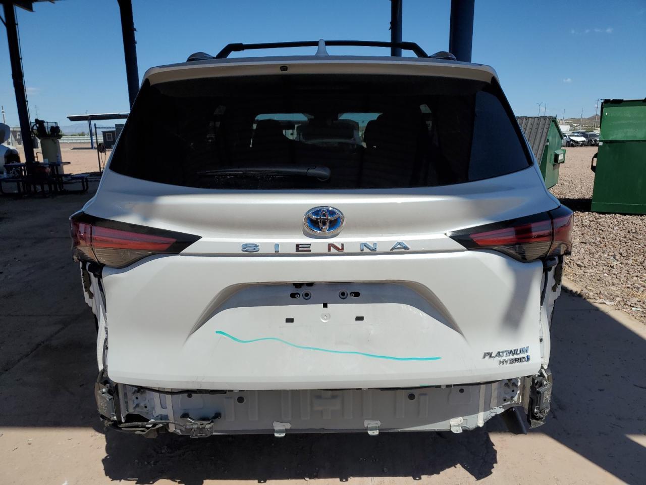 2024 Toyota Sienna Limited - Image 6