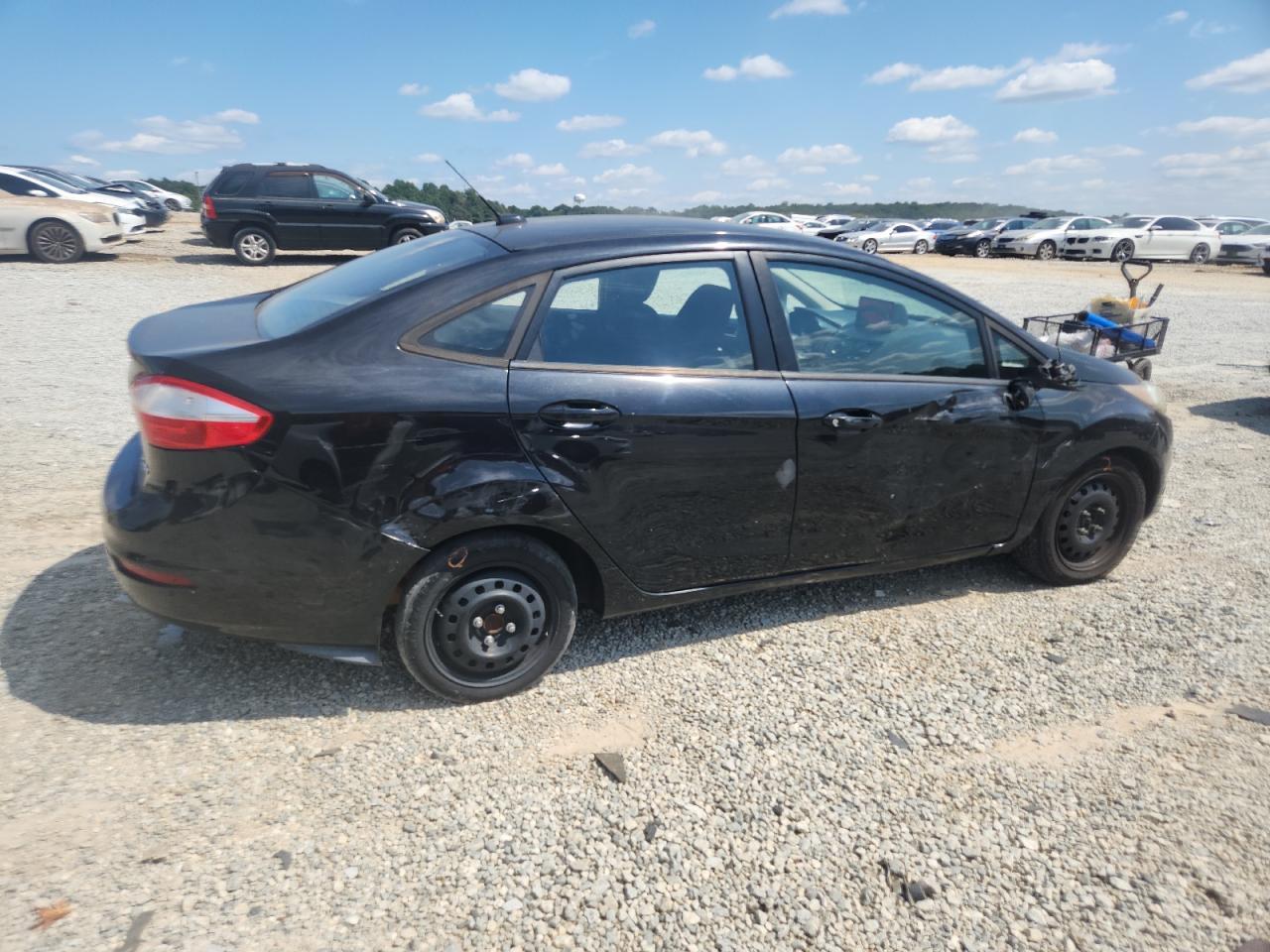 2014 Ford Fiesta S - Фото 3