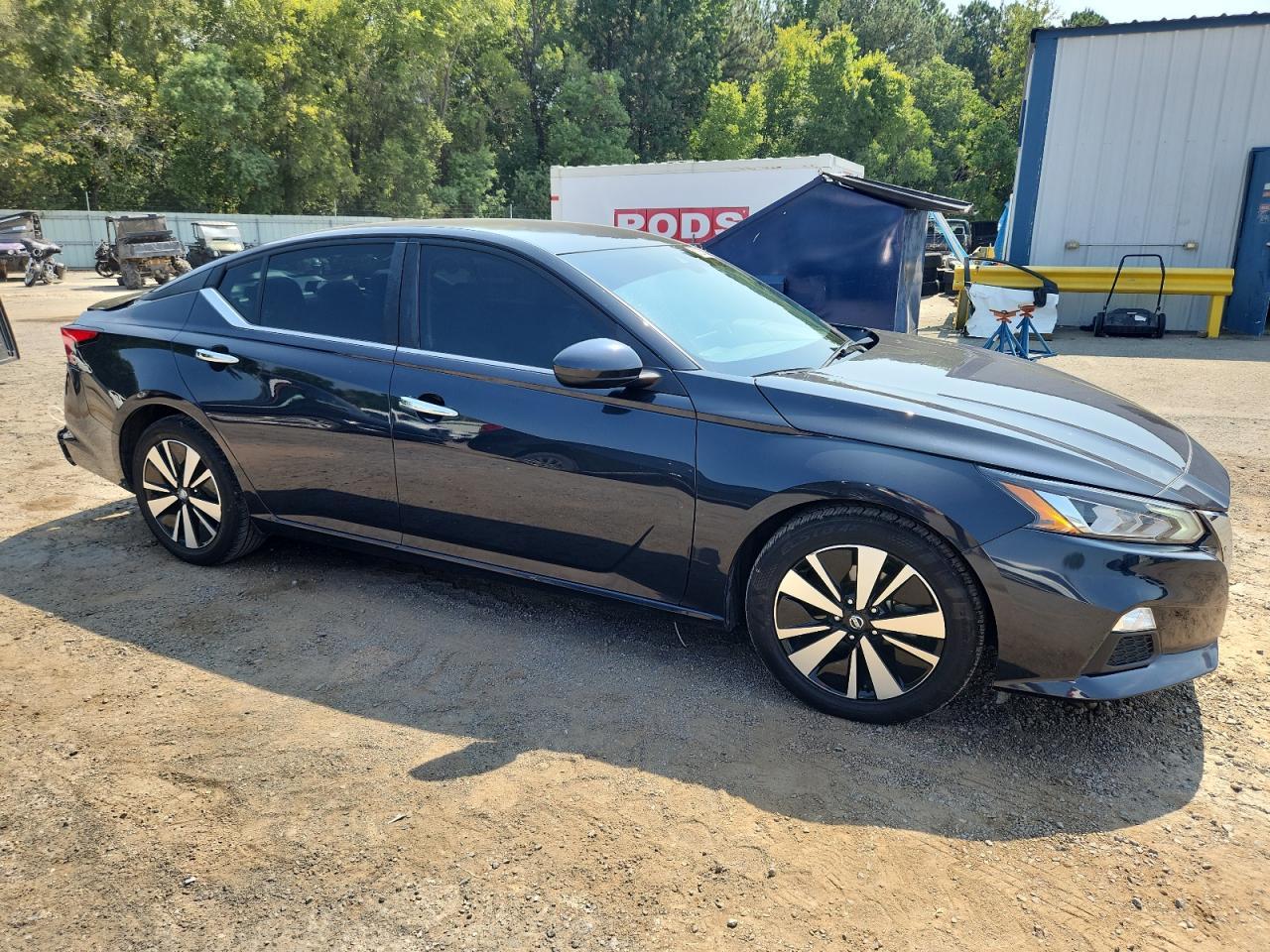 2022 Nissan Altima Sv - Image 4